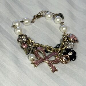 Charming Pearl and Pink Bow Bracelet
